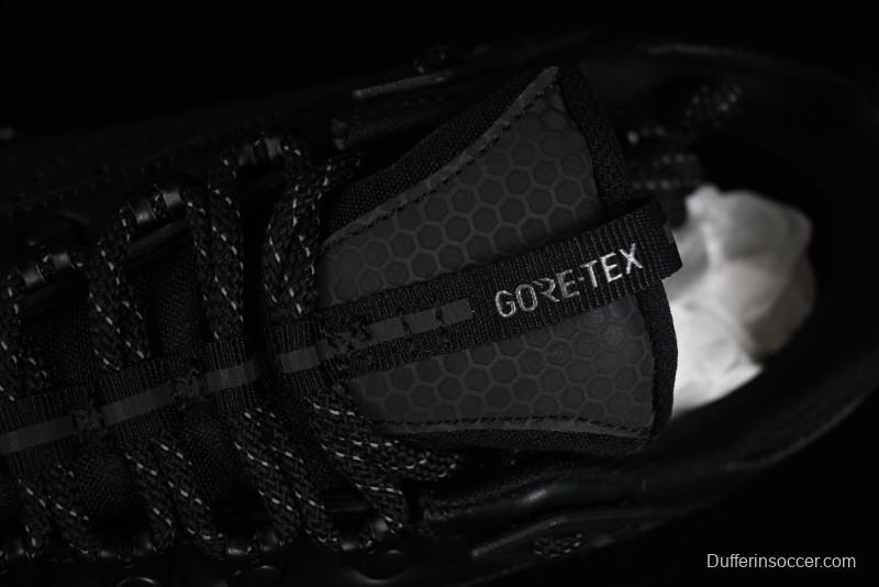 Moncler Trailgrip GTX Hiking Shoes with Cordura Nylon and Gore-Tex Waterproof Technology - M00050M3211