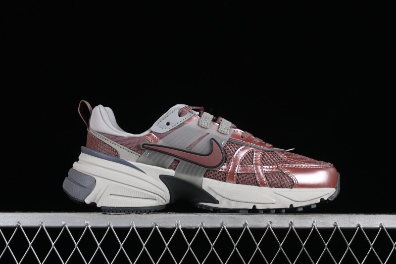 Nike Runtekk V2K Running Shoes Retro Style with Cushlon Foam and Anti-Slip Design - FD0736-200