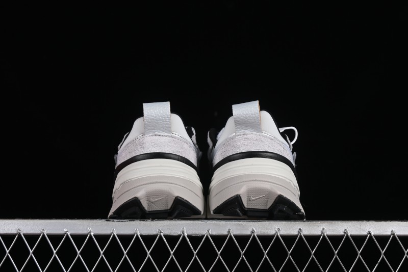 Nike Runtekk V2K Retro Low-Top Running Shoes with Cushlon Midsole and Distressed Effect - FN6703-002