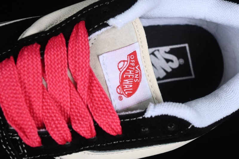 Vans Classics Knu Skool Retro Skate Shoes with Thickened Tongue and Oversized Toe - VN0009QCBLK