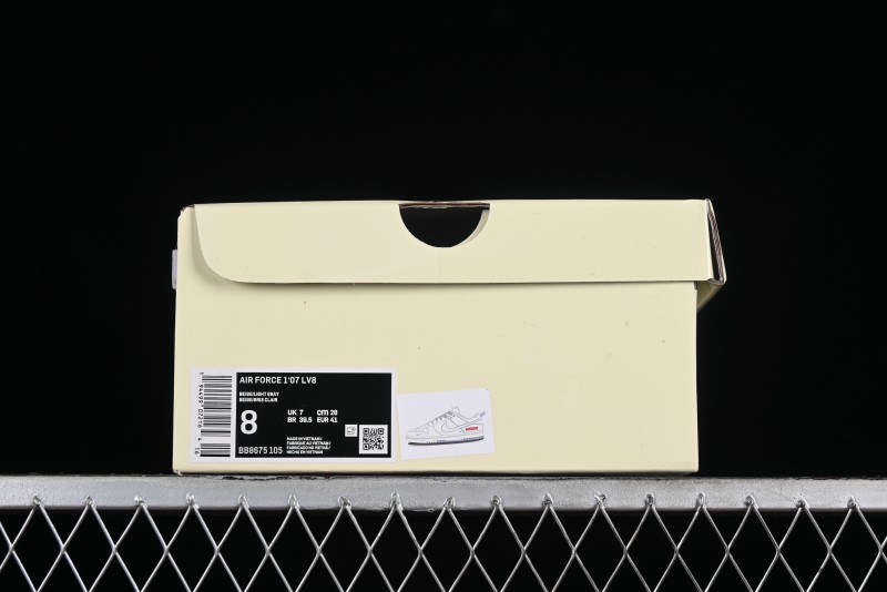 Supreme x Nike SB Dunk Low Anniversary Edition White Grey Customized Low-Top Casual Skate Shoes - BB8657-105