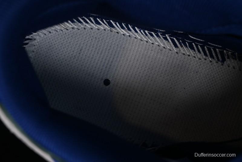 Nike SB Dunk Low Skateboarding Shoes - HF3704-400