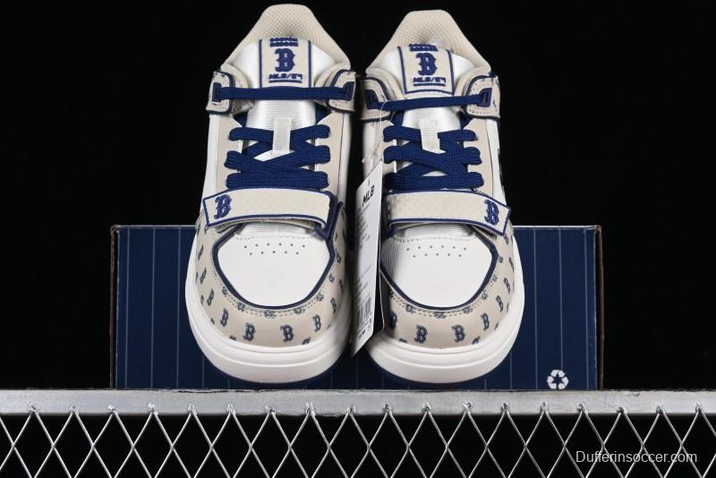 MLB Chunky Liner New York Yankees Lightweight Platform Sneakers with 6cm Height Increase - 3ASXLM13N43BGL