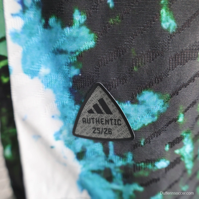 25/26 Player Version Real Madrid Black Splash Art Special Edition Jersey