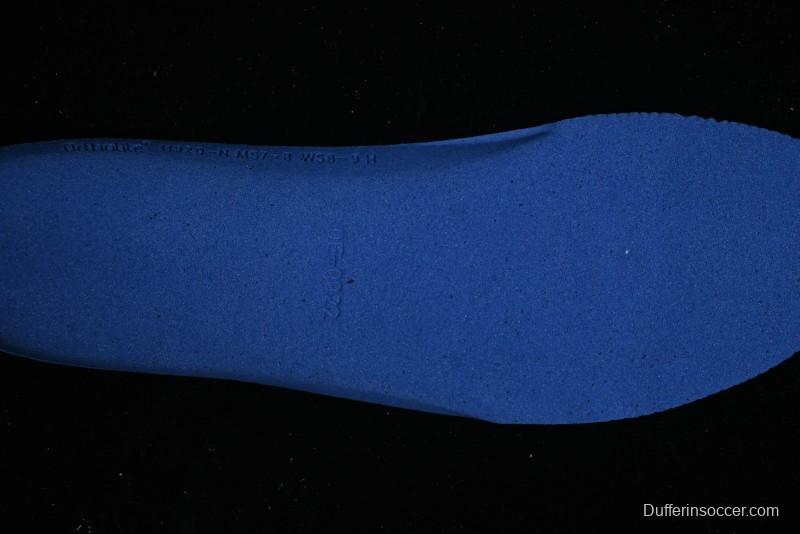 HOKA ONE ONE Tor Summit Low-Top Running Shoes with Geometric Cushioning for Stability and Traction - 1147952 BBLC