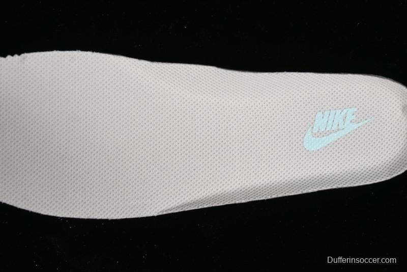 Supreme x Nike Air Force 1 '07 Low Collaborative Sneakers in Youthful Green - HD1968-023