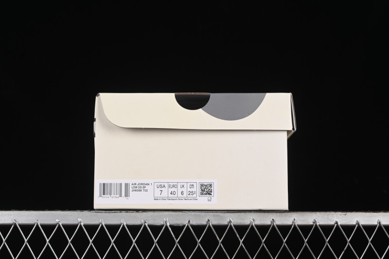 Nike Travis Scott x Fragment Design x Air Jordan 1 Low OG SP Sneakers - JH6088-702