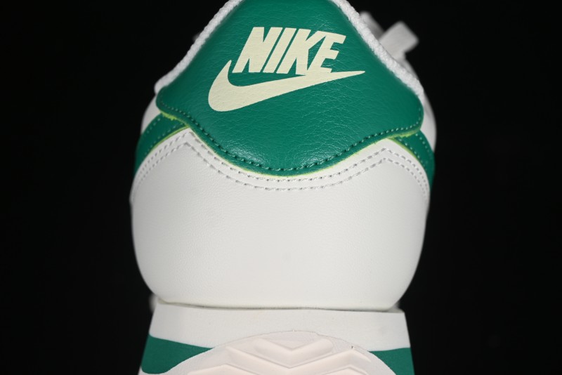 Nike Classic Cortez Leather Retro Running Shoes - DM4044-104