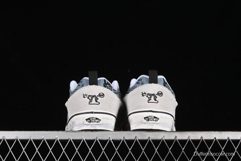 HIRONO Knu Skool Low-Top Casual Sneakers with Denim Graffiti Design - VN0009QCRBL