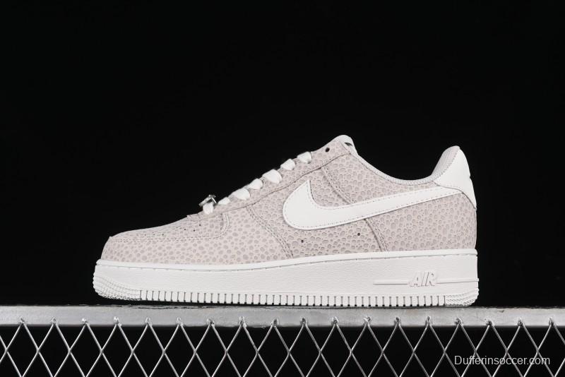 Nike Air Force 1 '07 Low Casual Sneakers with Full-Length Air Cushion - FV6519-001