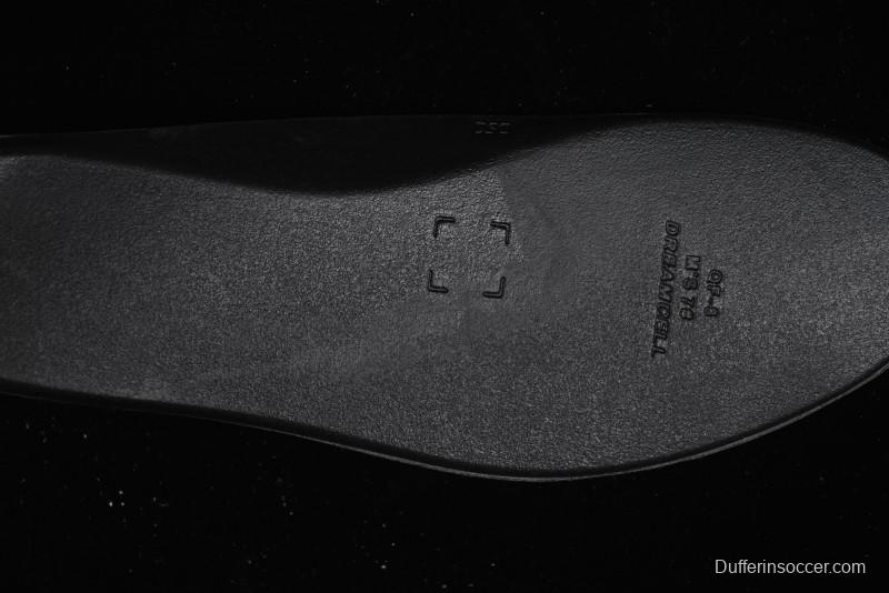 Nike Air Jordan 4 Retro Basketball Shoes with Mesh Design - FV7251-001