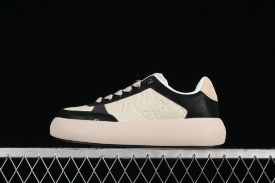 MLB Chunky Classic Base New York Yankees Lightweight Platform Casual Sneakers - 3ASXBMN4N50BKS