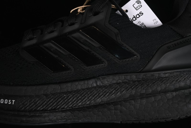 Adidas Ultraboost 5 ID8812 Running Shoes with Boost Cushioning - ID8812
