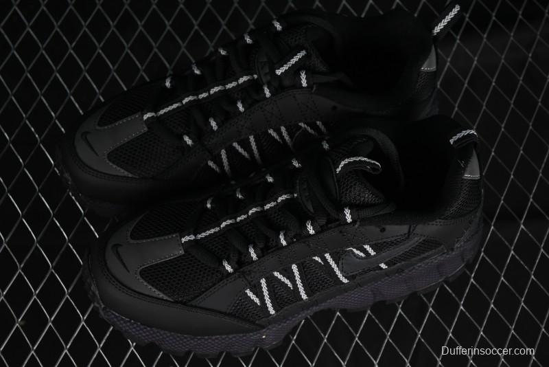 Nike Air Humara Retro Trail Running Shoes with 1990s Outdoor Style - 924464-001