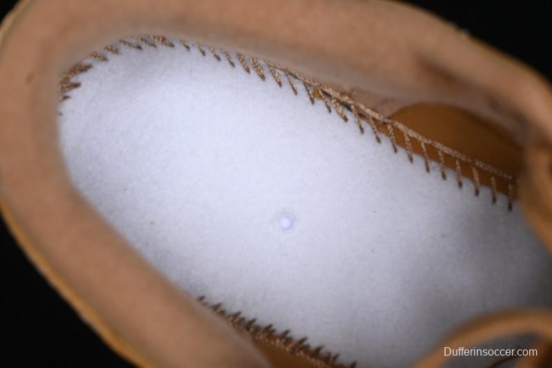 Nike Air Jordan 1 Low Retro Basketball Shoes - XX3368-305