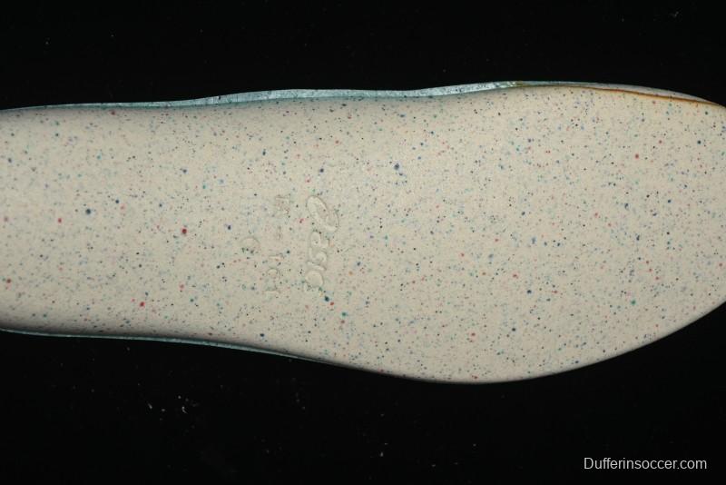 Asics Gel-Kayano 31 Running Shoes with GEL Cushioning and FLYTEFOAM BLAST Technology - 1012B744-001