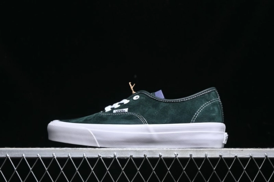 Vans Sk8-Mid Reissue 83 Premium Suede Retro Skate Shoes - VN0007QZPRM