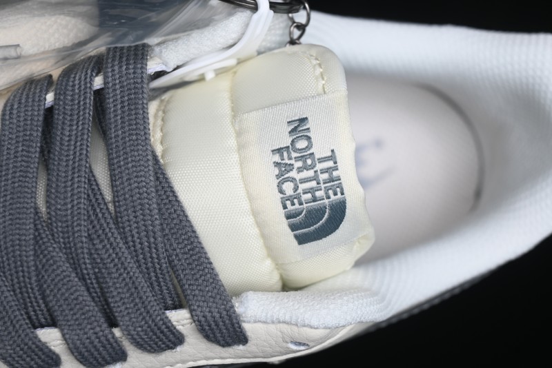 Nike Air Force 1 '07 Low The North Face x COMME des GARÇONS Light Grey Casual Sneakers - DM6688-002
