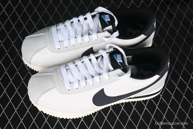 Nike Classic Cortez Leather Retro Running Shoes - FN7650-030