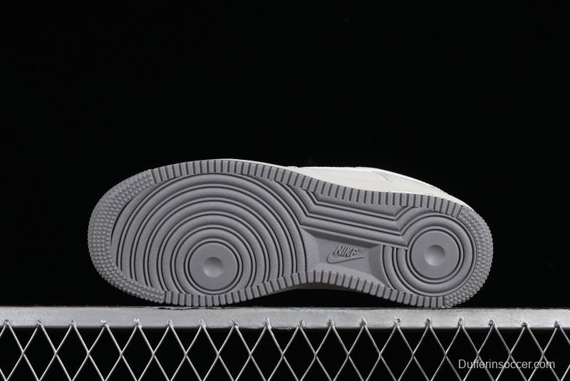 Nike Air Force 1 '07 Low Casual Sneakers with 3M Reflective Details and Full-Length Air Cushion - CJ1379-603