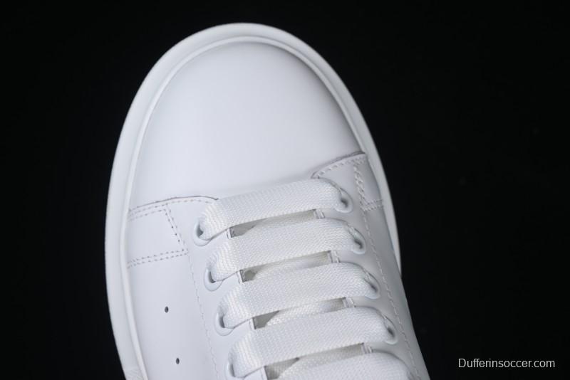 Alexander McQueen Oversized Sneakers with Gradient Black Detailing - D.E5