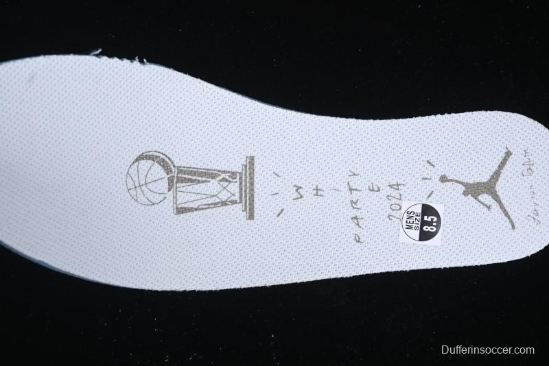 Nike Travis Scott x Air Jordan Low OG SP AJ1 Retro Sneakers in Pure White - TD1228-111