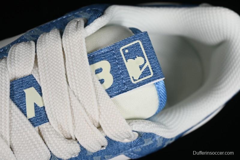 MLB Chunky Liner Basic Height Increasing Platform Sneakers with 6cm Inner Lift - 3ASXCLD4N50BLS