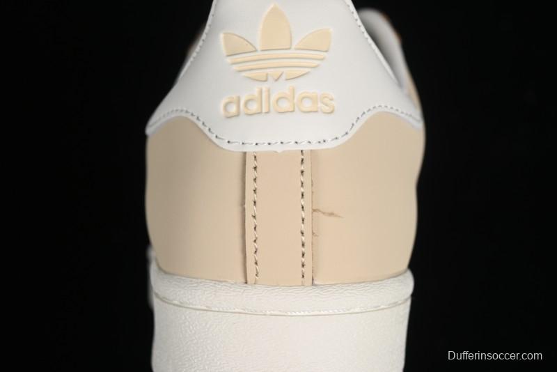 Adidas Originals Superstar Casual Sneakers with Shell Toe Design - IE3039