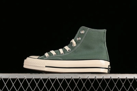 Converse Chuck 1970s High Top Casual Canvas Sneakers in Pine Green - A06521C
