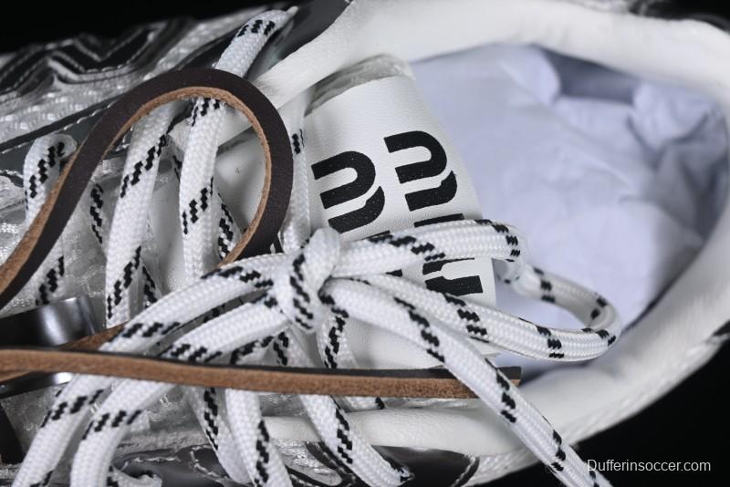 New Balance 530 Metallic Silver Sneakers – Stylish & Sporty Design