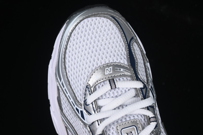 New Balance 740 Series Retro Dad Style Casual Running Shoes - U740WN2