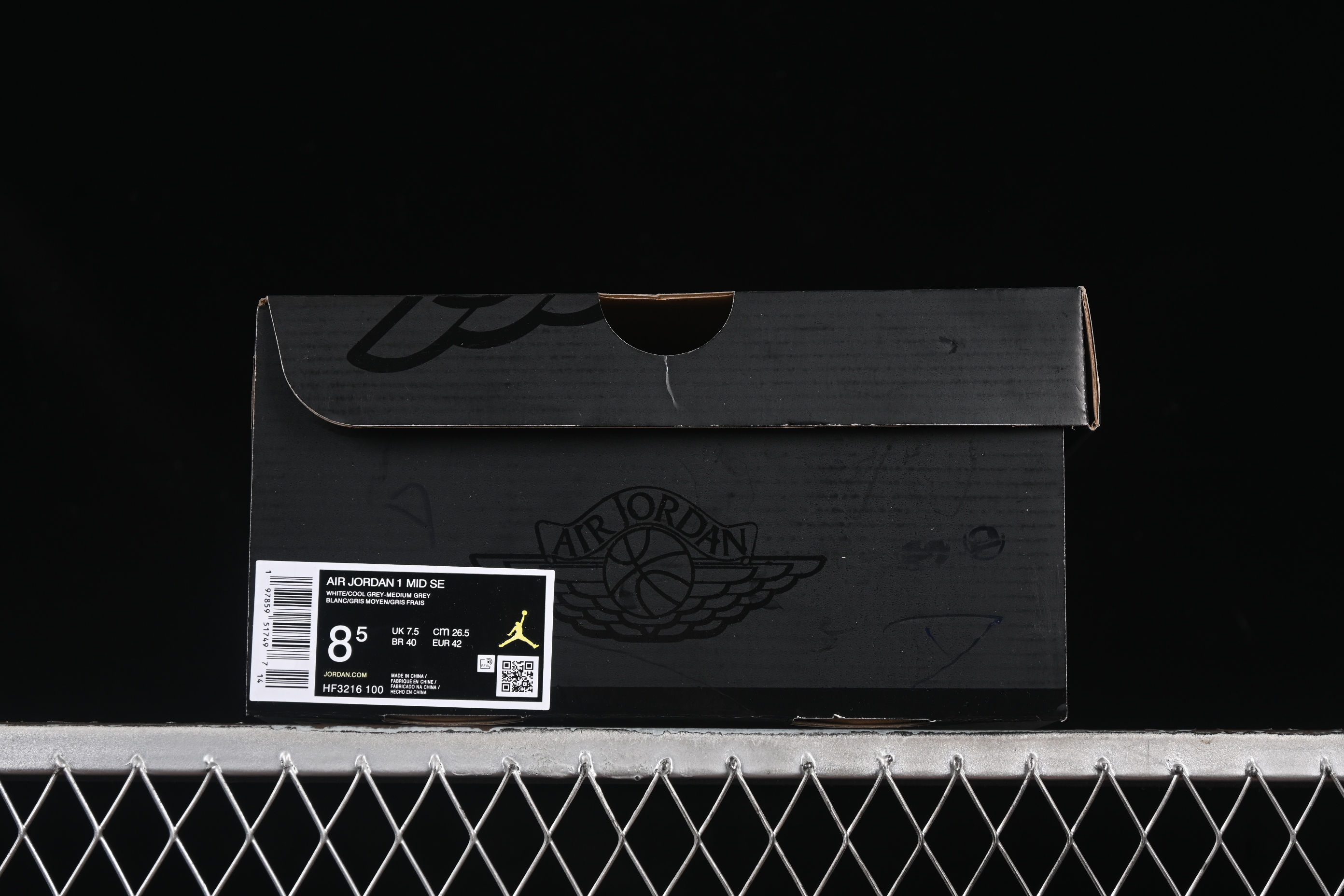 Nike Air Jordan 1 Mid Basketball Shoes in White Grey Patent Leather - HF3216-100