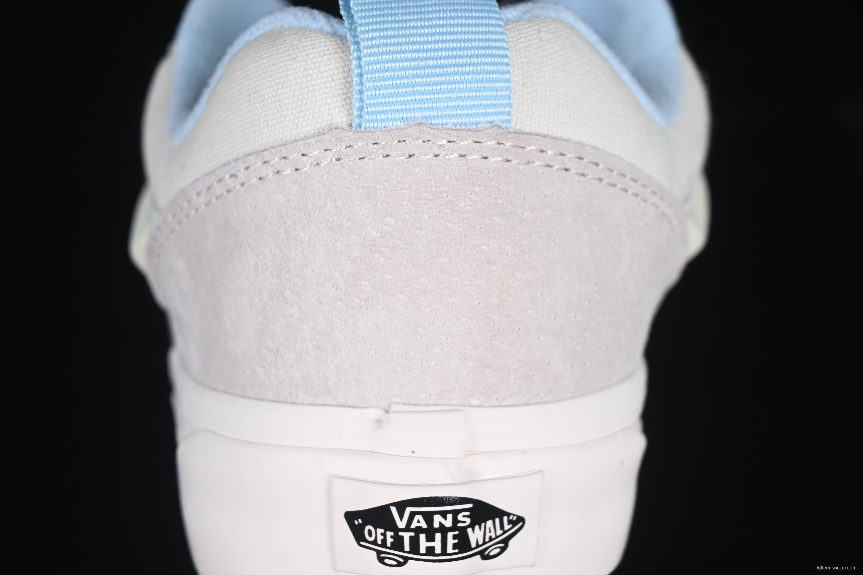 Vans Knu Skool Low-Top Retro Chunky Sneakers - VN000D6CZ5D