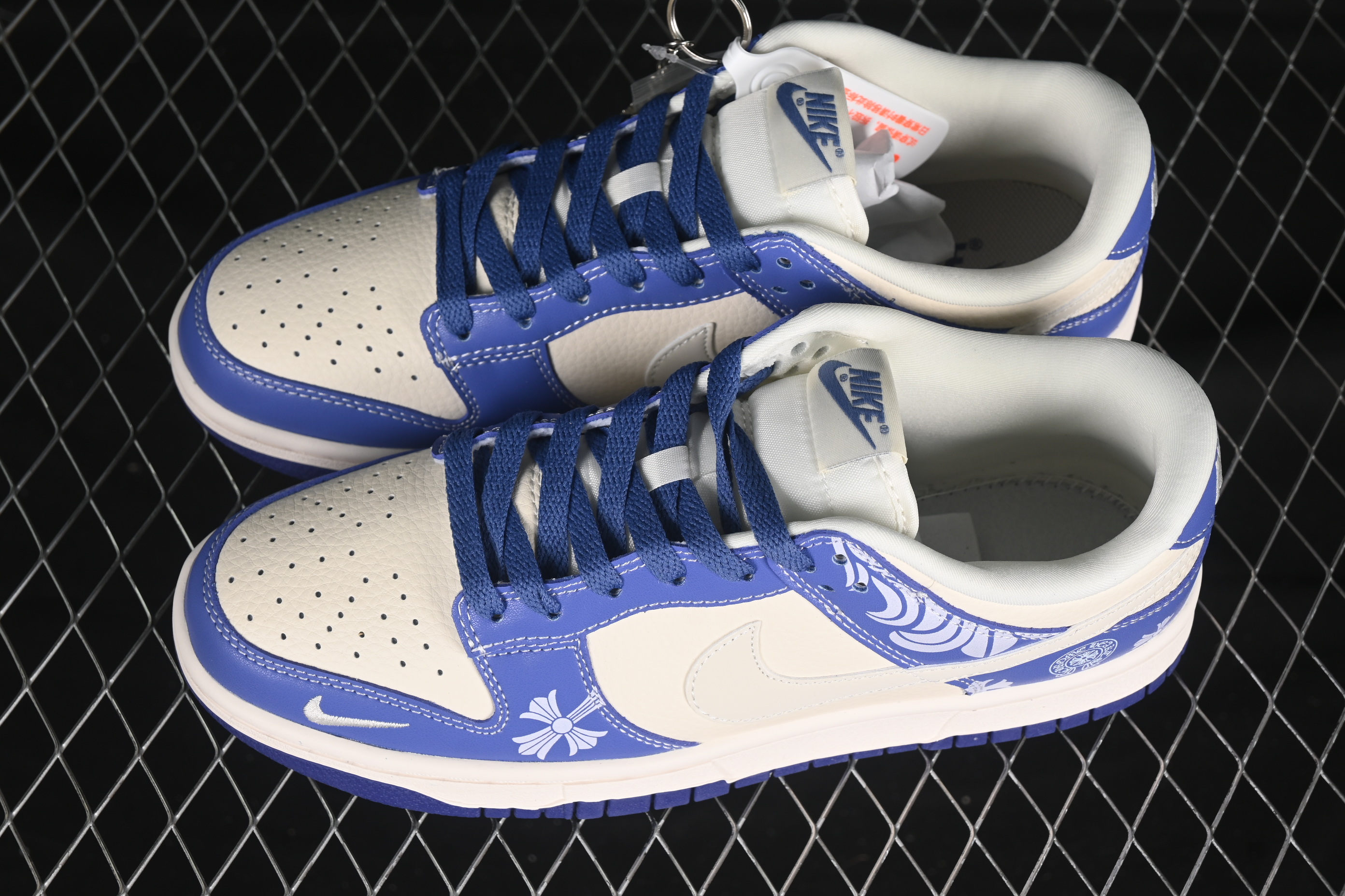 Nike SB Dunk Low Chrome Hearts Collaboration Horseshoe Print White Swoosh Anniversary Custom Low-Top Casual Skate Shoes - KK1333-038