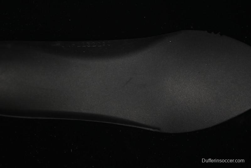 Off-White Be Right Low-Top Lifestyle Sneakers in Black Green - X.E5