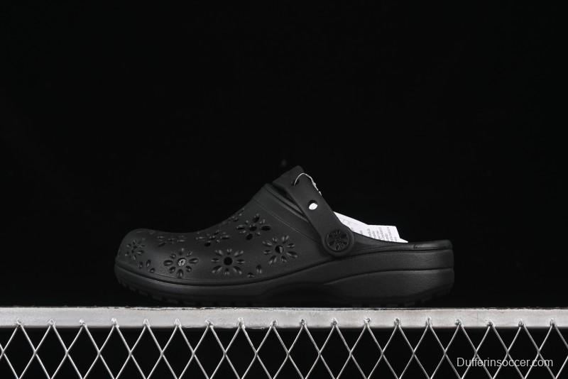 Crocs Classic Clog Two-Way Beach Sandals with Ventilation Holes - B.D4