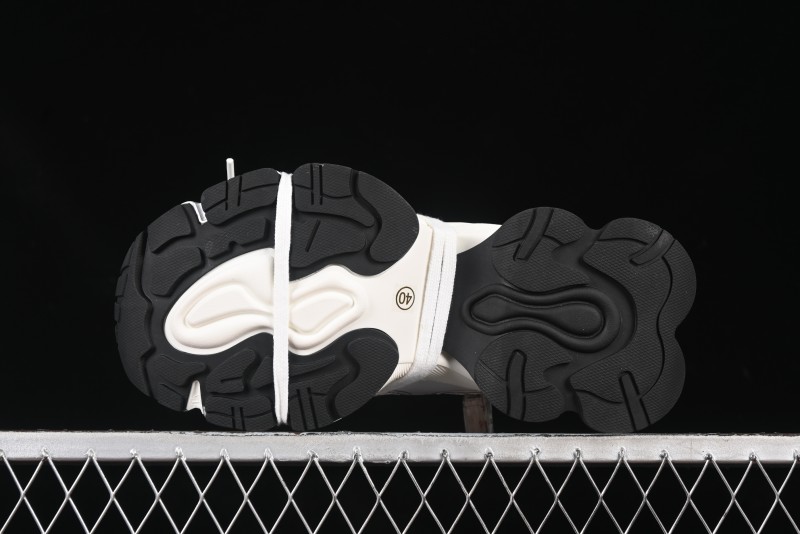 GG-CC Star-Design Lace-Up Hollow-Out Platform Sneakers with 5cm Height Boost - G25U9789