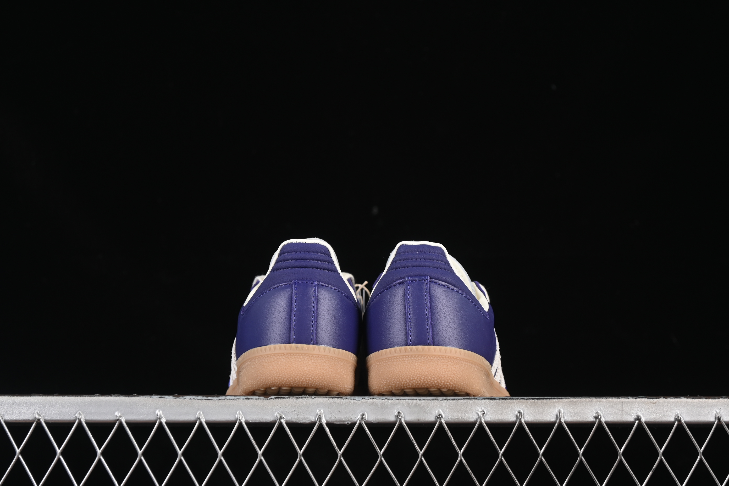 Adidas Samba OG Casual Sneakers with Original Leather Upper - JI2736