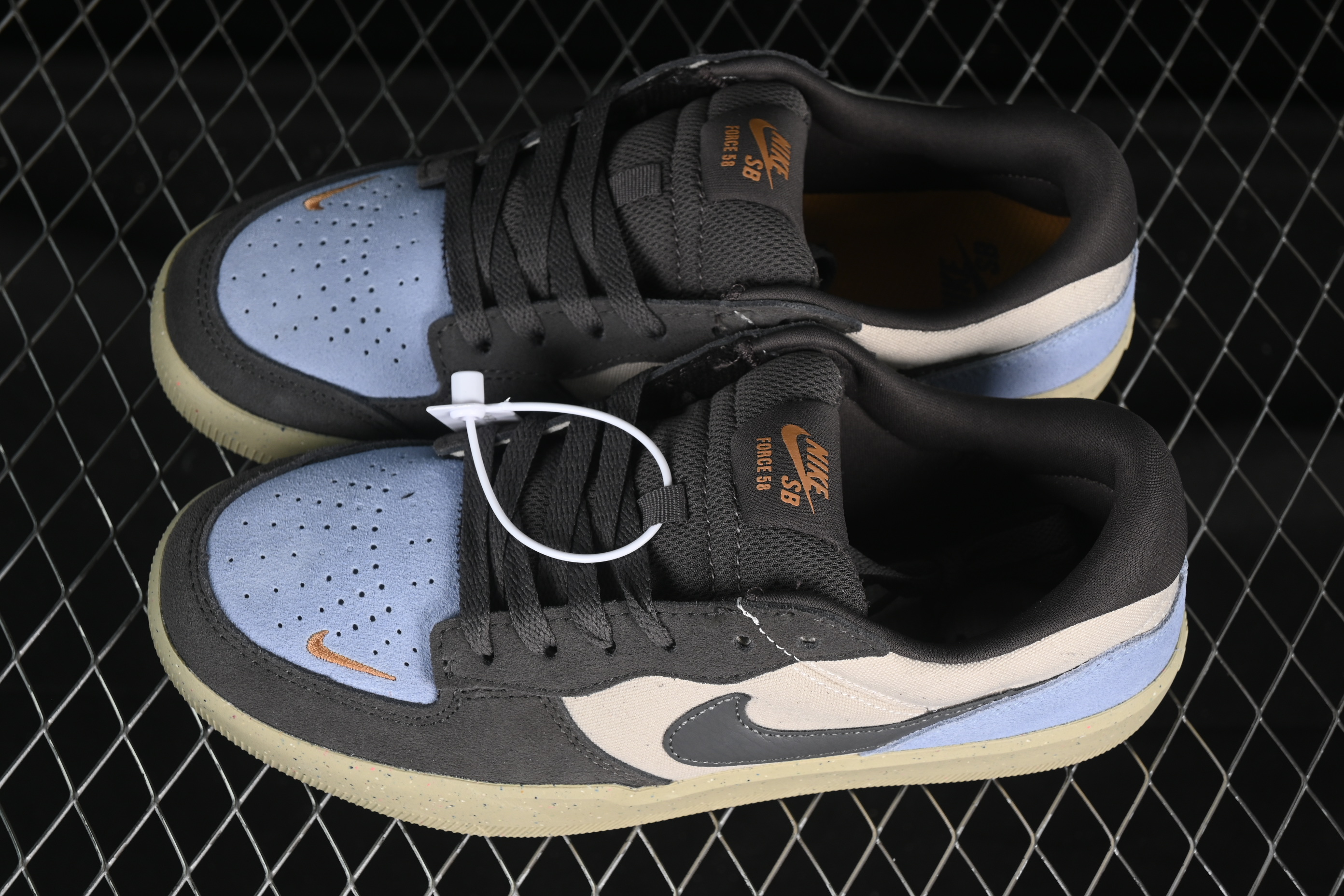 Nike SB Force 58 Retro Skateboard Shoes - DV5477-102