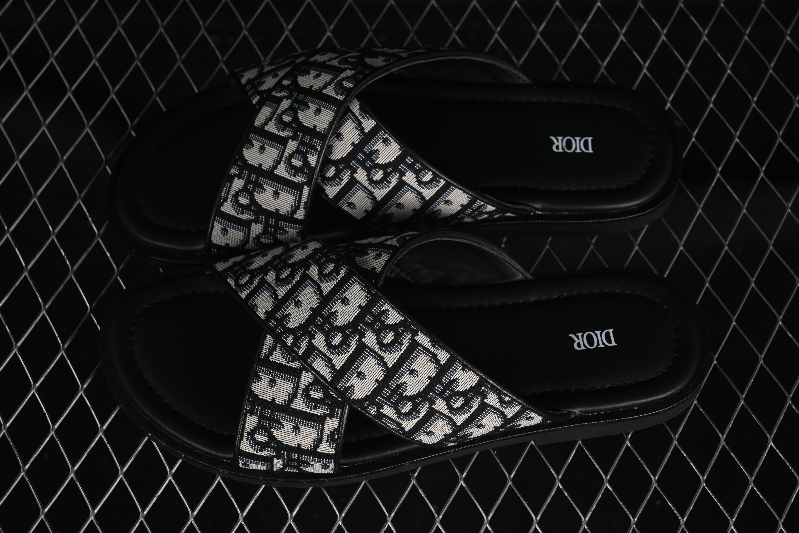 Dior Alias Oblique Summer Men's Slip-On Loafers with Cross Strap Design - 3SA126ZSA