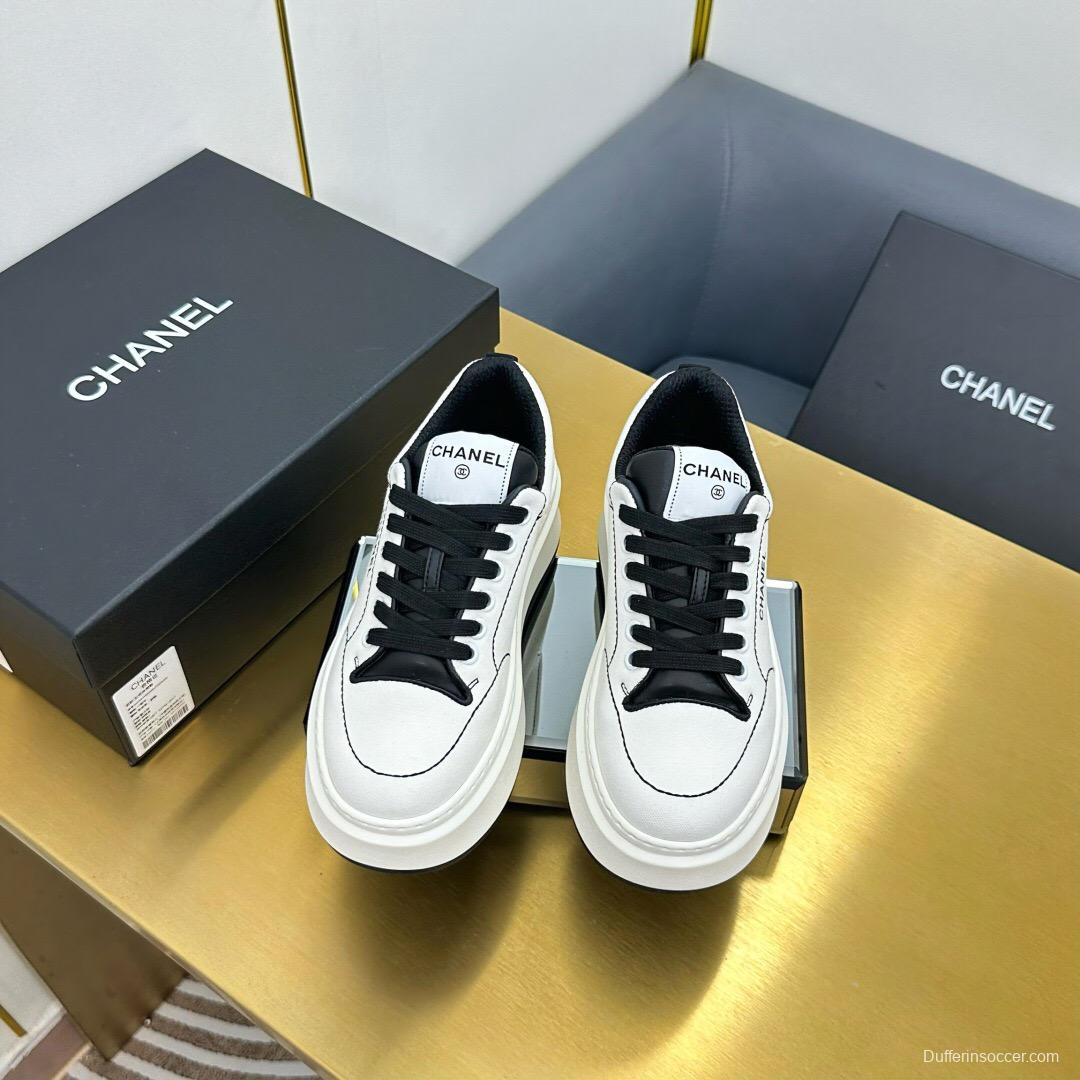 2025 Unisex Chanel White Black Silk Leather Sneakers Embroidery