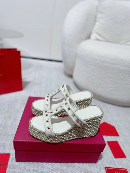 2025 Women Valentino White Leather Wedge Sandals Studs LY00290