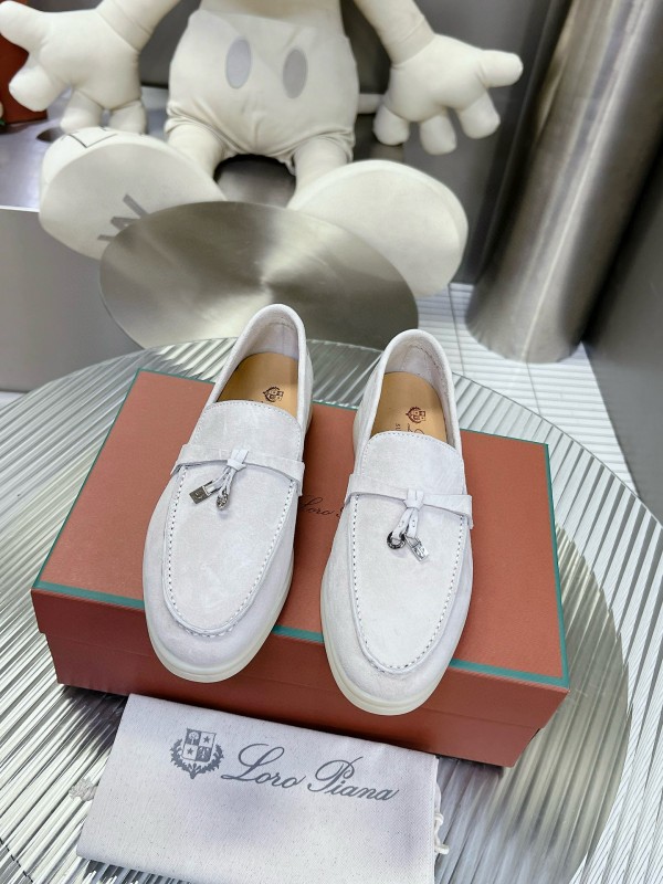 2024 Unisex Le Parmentier White Suede Loafers MJ00270