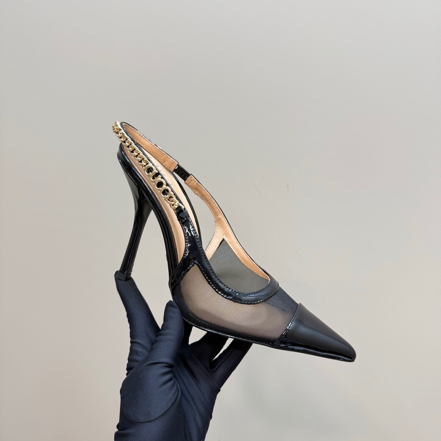2025 Women Gucci Black Mesh Chain Strap High Heel Pumps KFY00300(F)