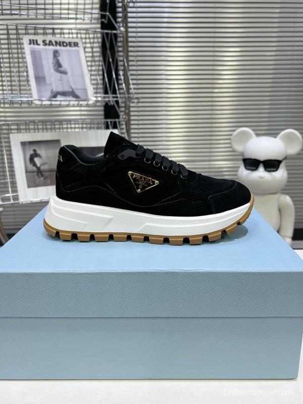 2025 Unisex Prada Black Suede Leather Sneakers KFY00310