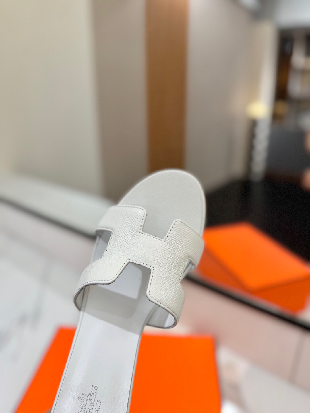 2025 Women Hermès White Leather Sandals