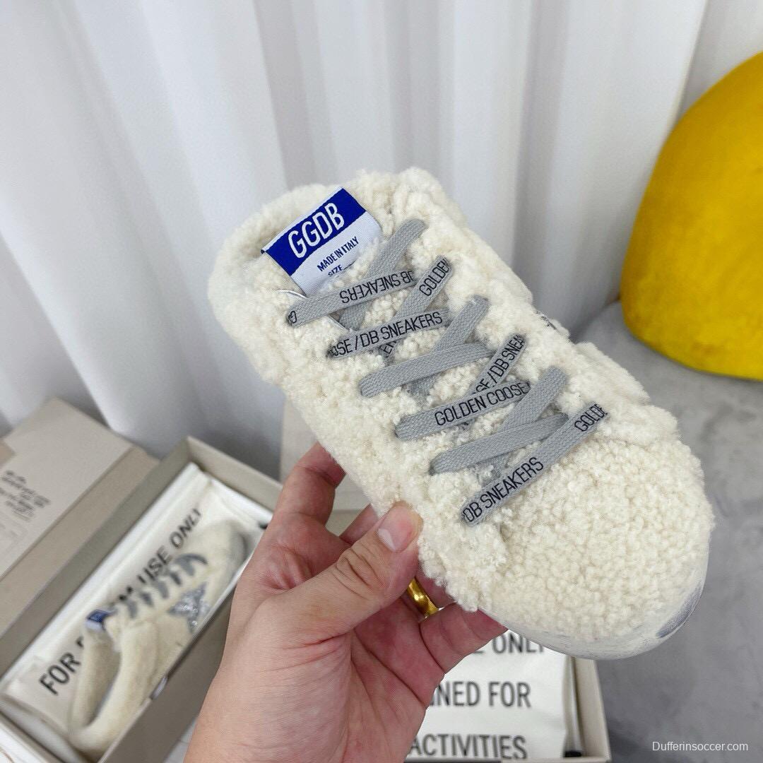 2024 Slippers GGDB White Shearling Star MJ00280