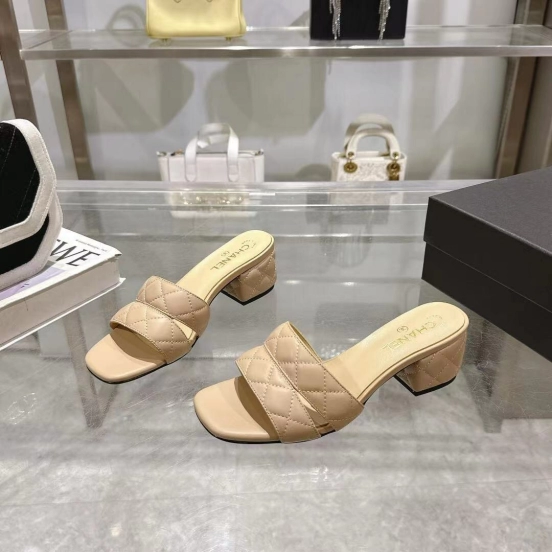 2025 Women Chanel Beige Leather Slippers LY00280