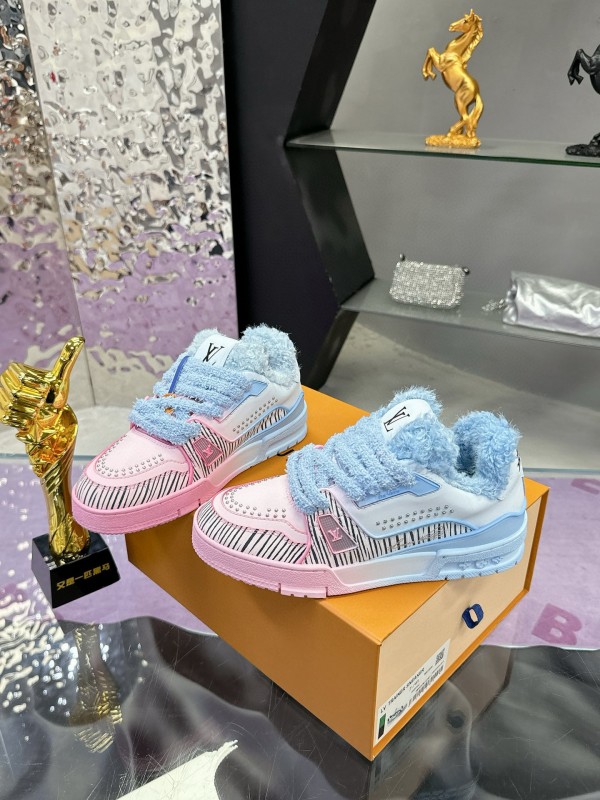 2024 Unisex Louis Vuitton Blue Pink Leather Sneakers