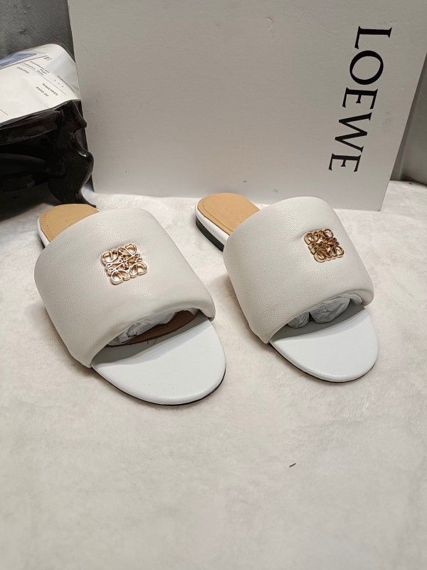 2025 Women Loewe White Leather Slippers LY00260